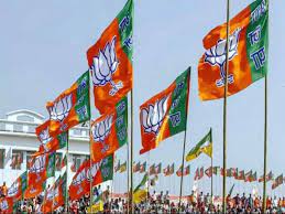 UP Nikay Chunav 2023: पश्चिमी उत्तर प्रदेश में चौतरफा मुकाबले में BJP मार सकती है बाजी